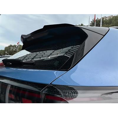 Lower mid rear spoiler