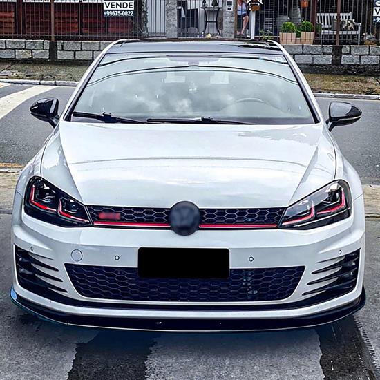 Front lip splitter