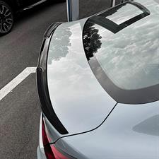 Rear spoiler