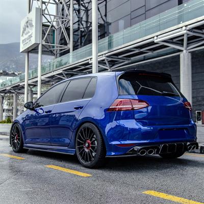 Body kit Volkswagen Golf VII HB R 2013-2016 -