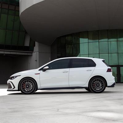 Body kit Volkswagen Golf VIII HB GTI 2020- -