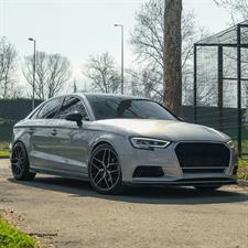 Body kit Audi A3 (8V) Sedan Facelift 2016-2020 scarico doppio