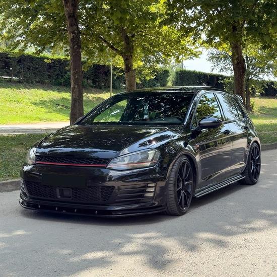 Body kit Volkswagen Golf VII HB GTi/GTD 2013-2016 -