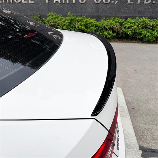 Spoiler da baule per Skoda Octavia III (5E) Sedan 2013-2020